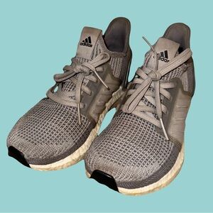 Gray Adidas Ultraboost Women’s Running Shoes Size 7